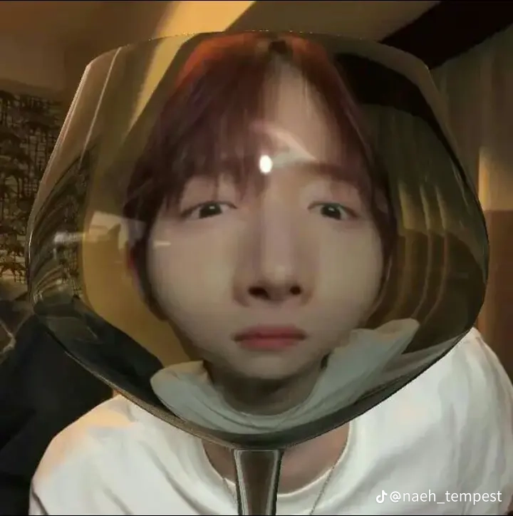 Ắk wuỷ
