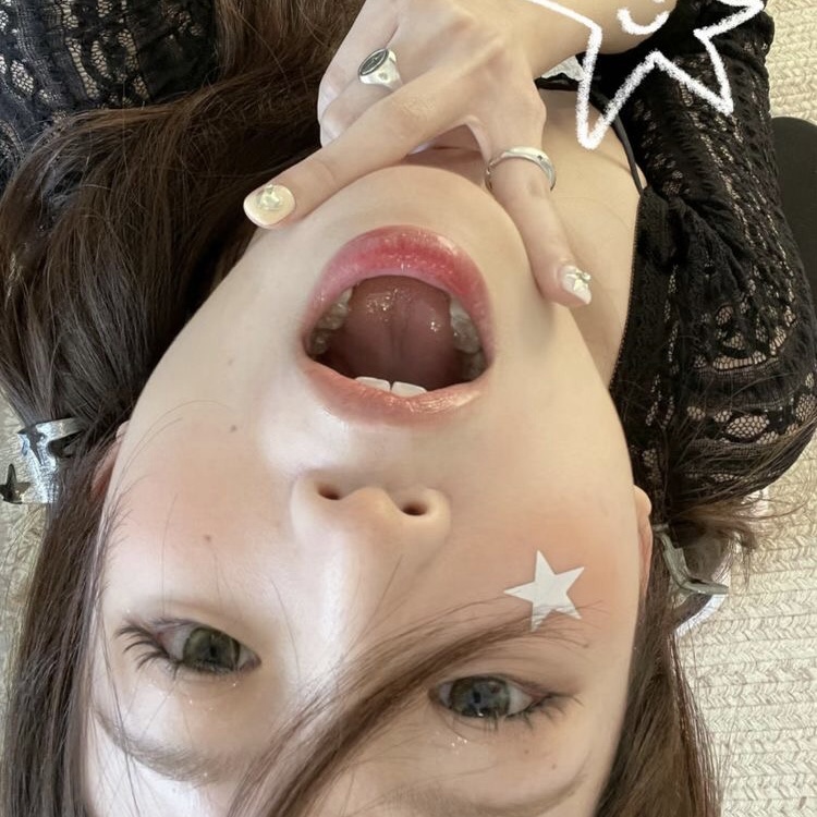 Nhật Linh