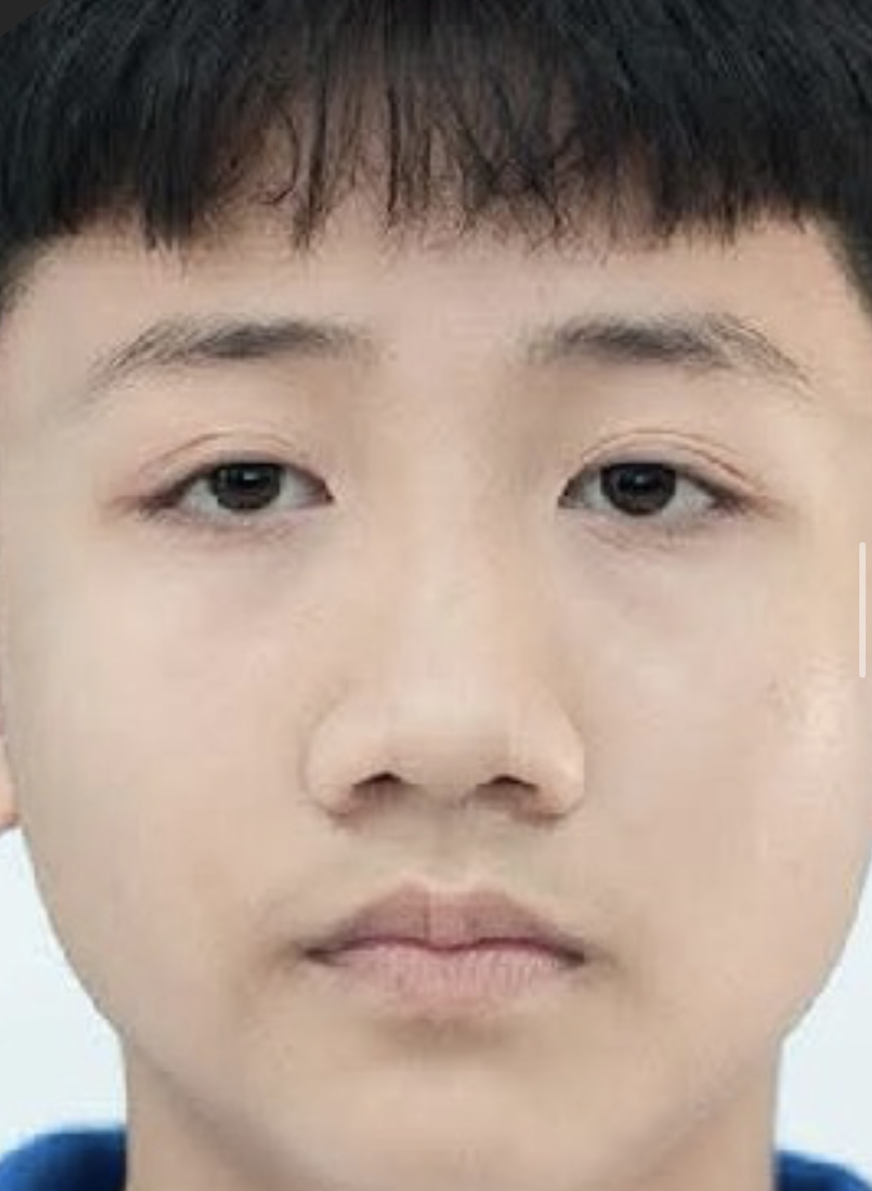  Tuấn