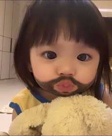 Khánh Ngọc đu bl 